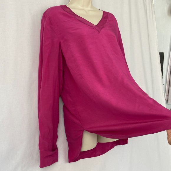 Soft Surroundings Alita Tunic Top Womens Medium Magenta V Neck Slinky Viscose - Picture 2 of 15